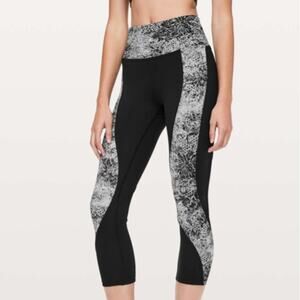 Lululemon Womens Sweat & Repeat Crop 21" Serigraph Starlight Black Multi Size 2